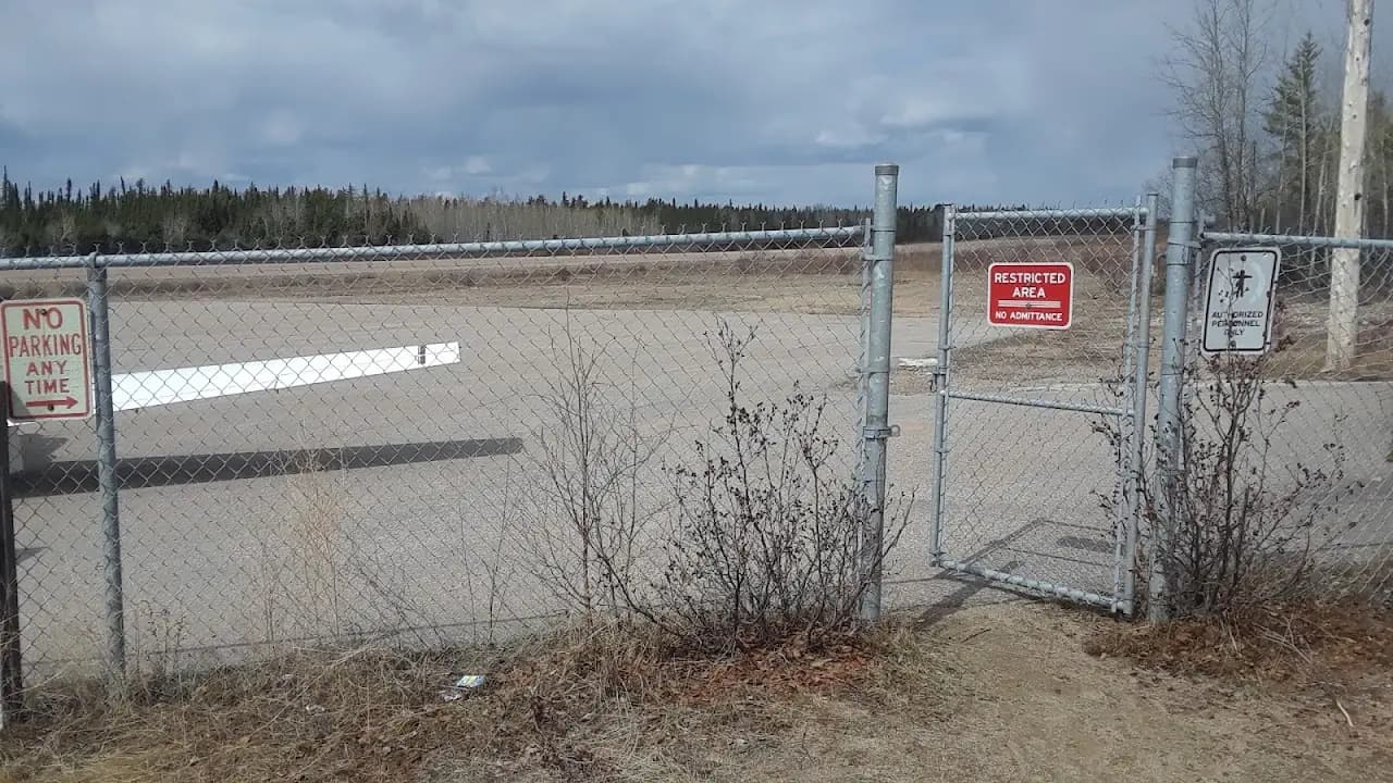 Leaf Rapids Airport