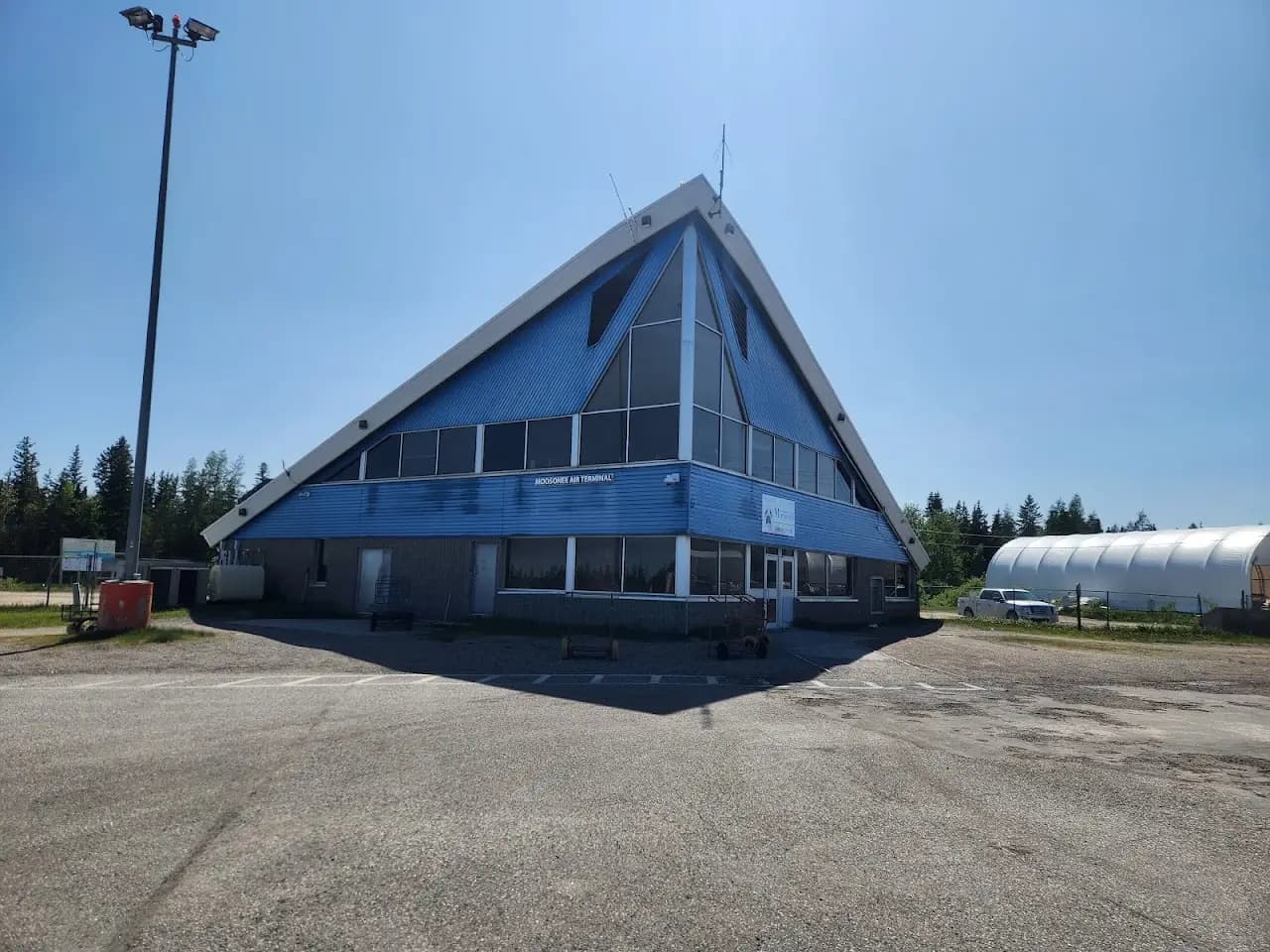 Moosonee Airport