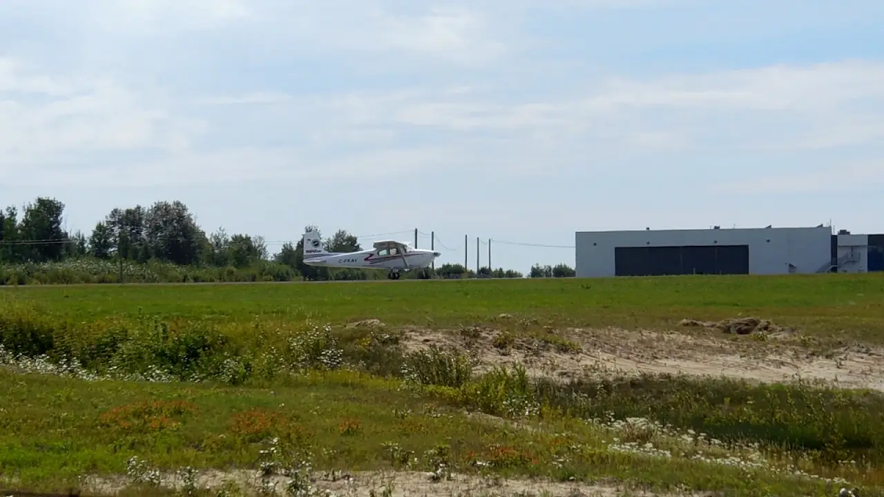 Alma Airport