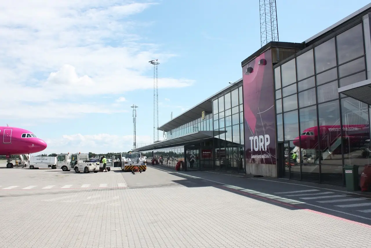 Sandefjord Airport, Torp