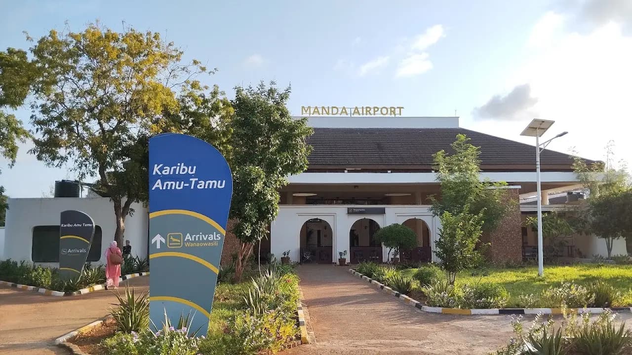 Manda Airport