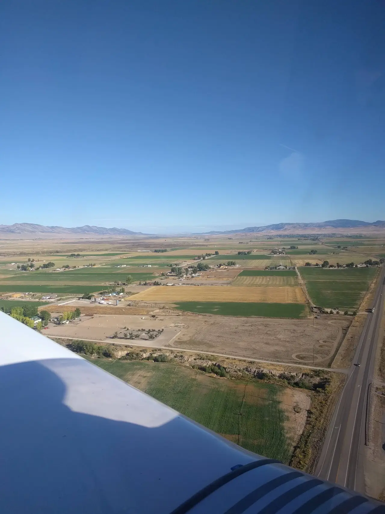 Salina Gunnison Airport