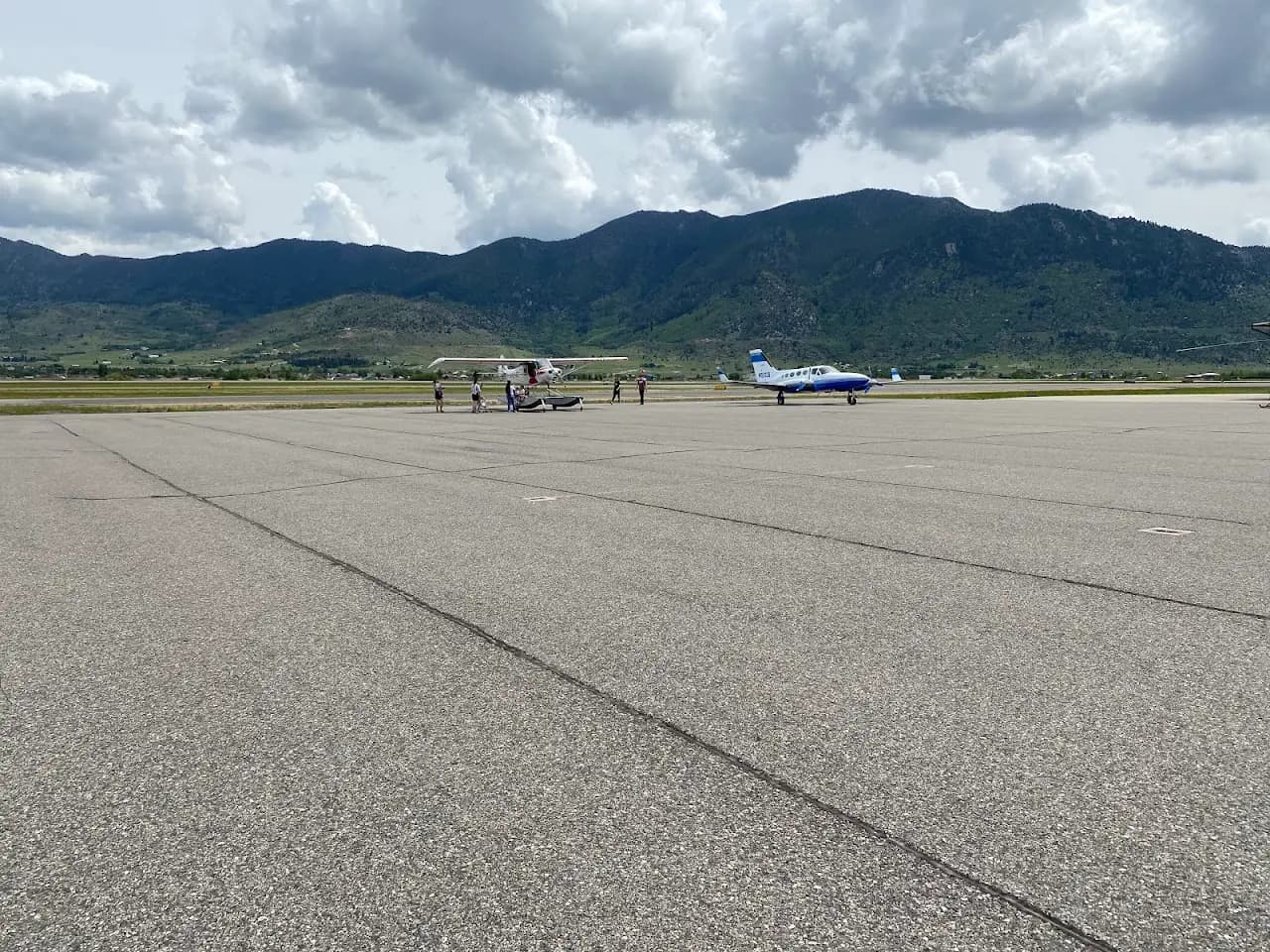 Bert Mooney Airport