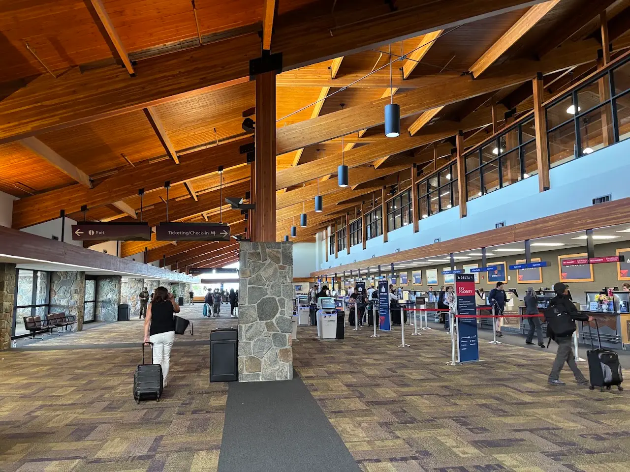 Bozeman Yellowstone International Airport