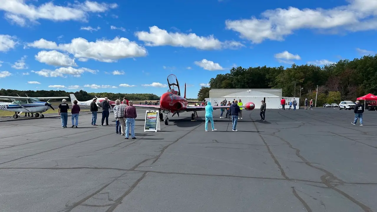 Crossville Memorial Airport Whitson Field