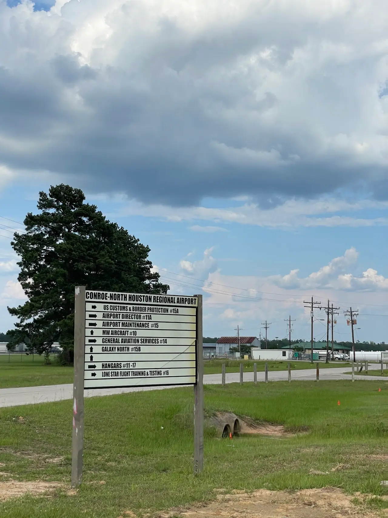 Conroe-North Houston Regional Airport