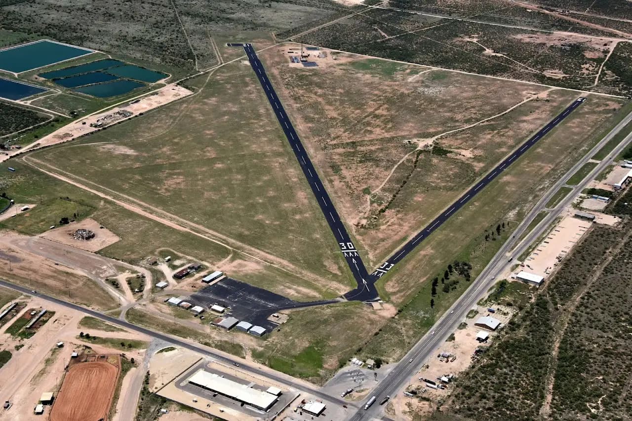 Crane County Airport