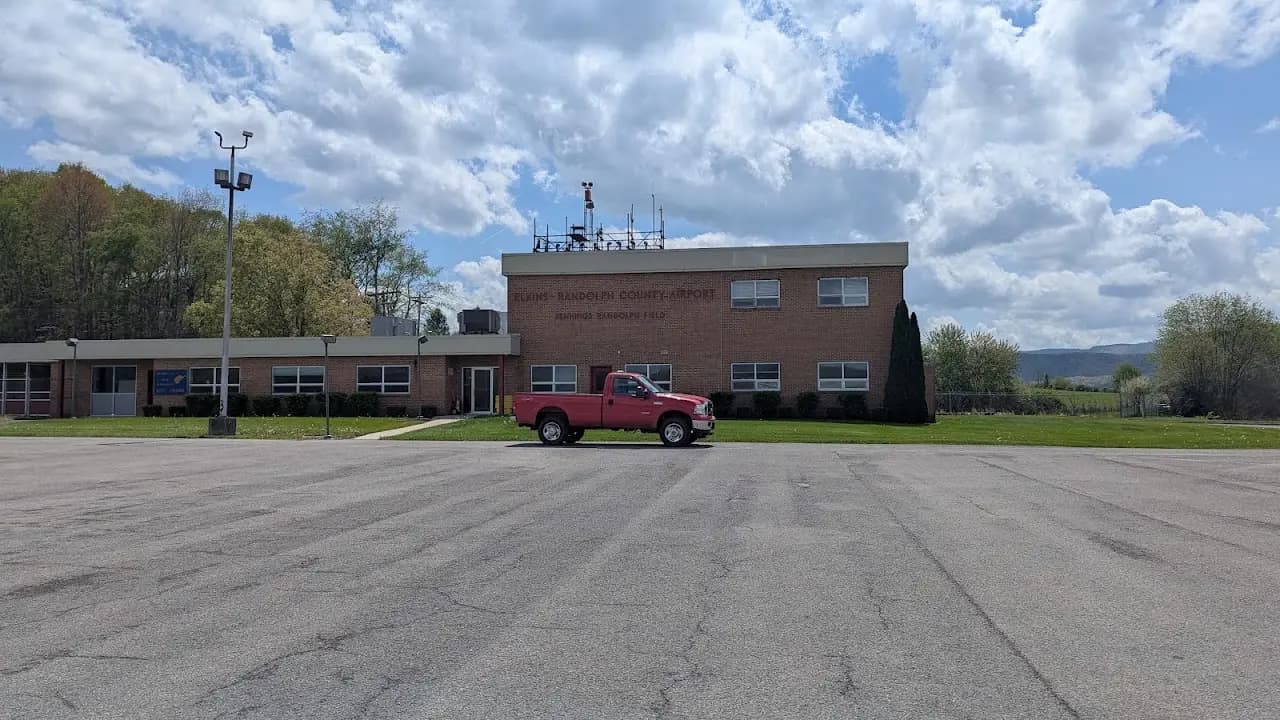 Elkins-Randolph County Regional Airport