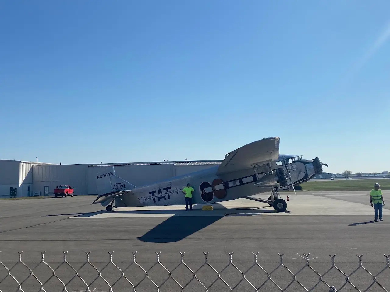 Findlay Airport