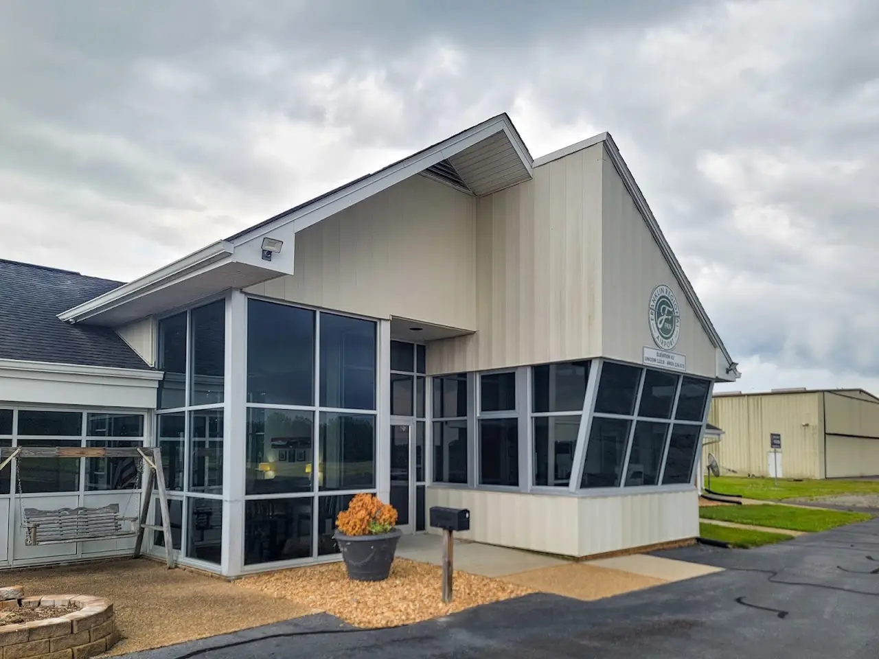 Franklin Regional Airport