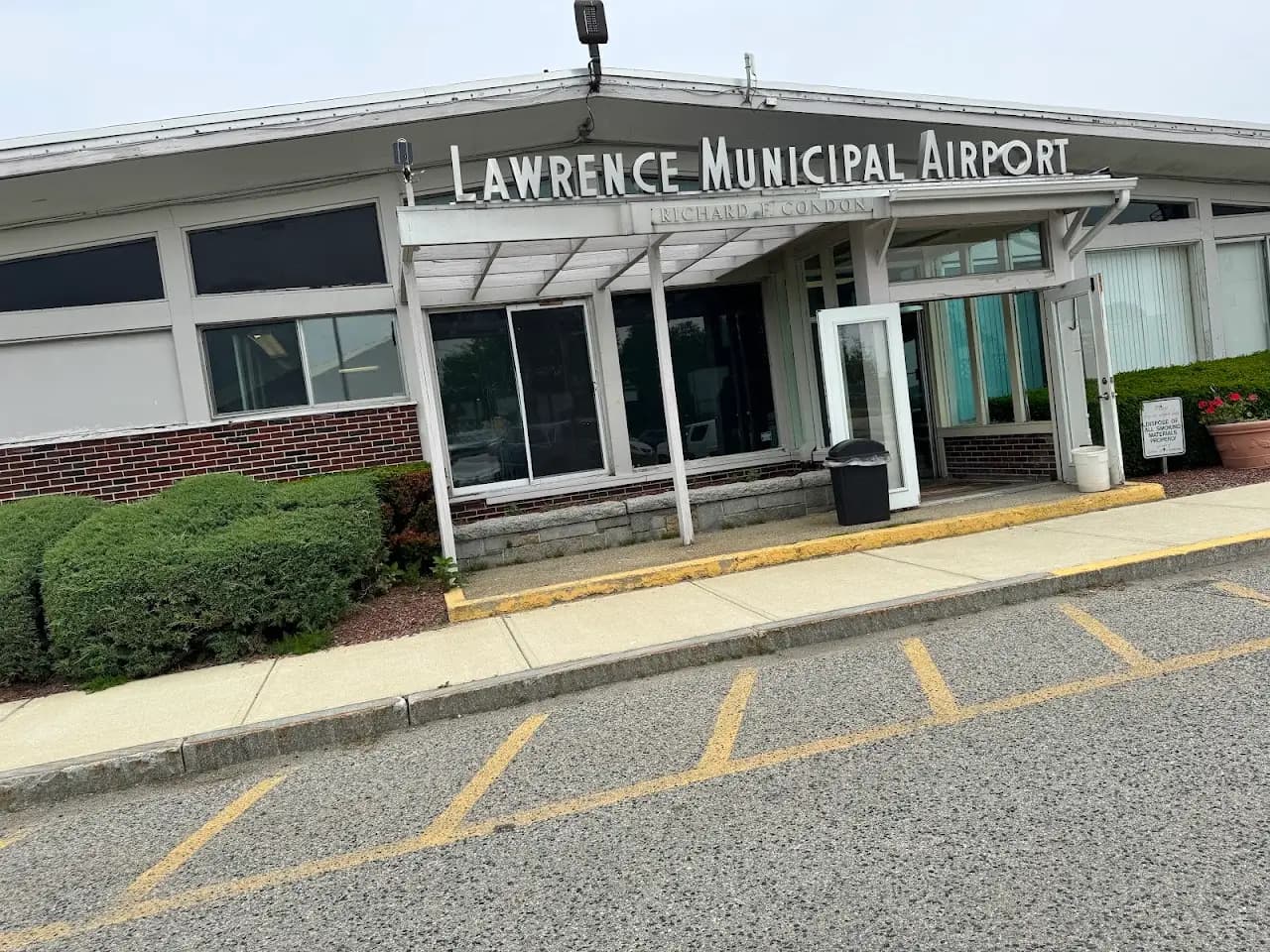 Lawrence Municipal Airport