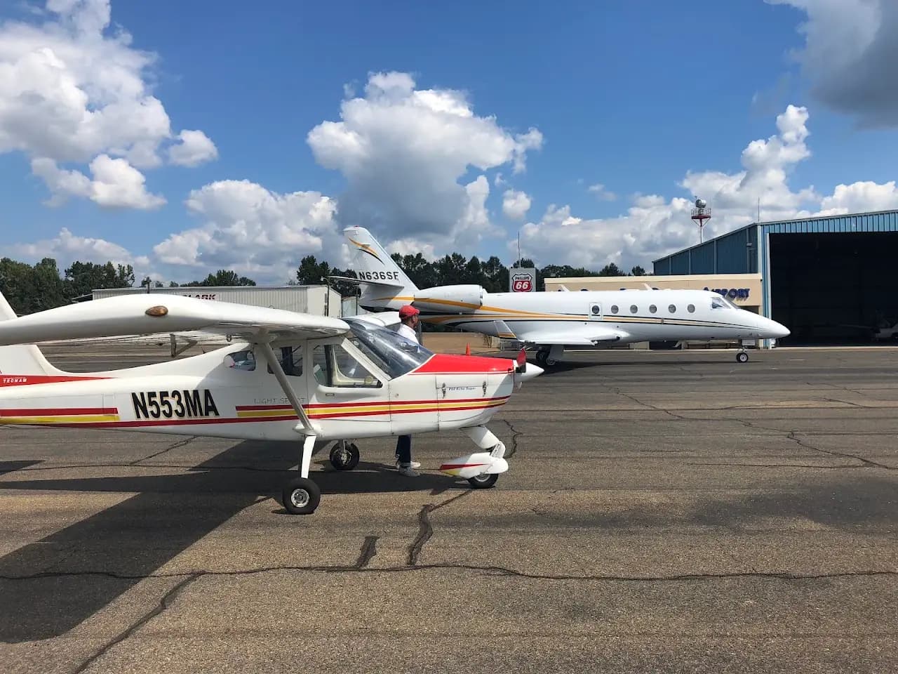 McComb-Pike County Airport / John E Lewis Field
