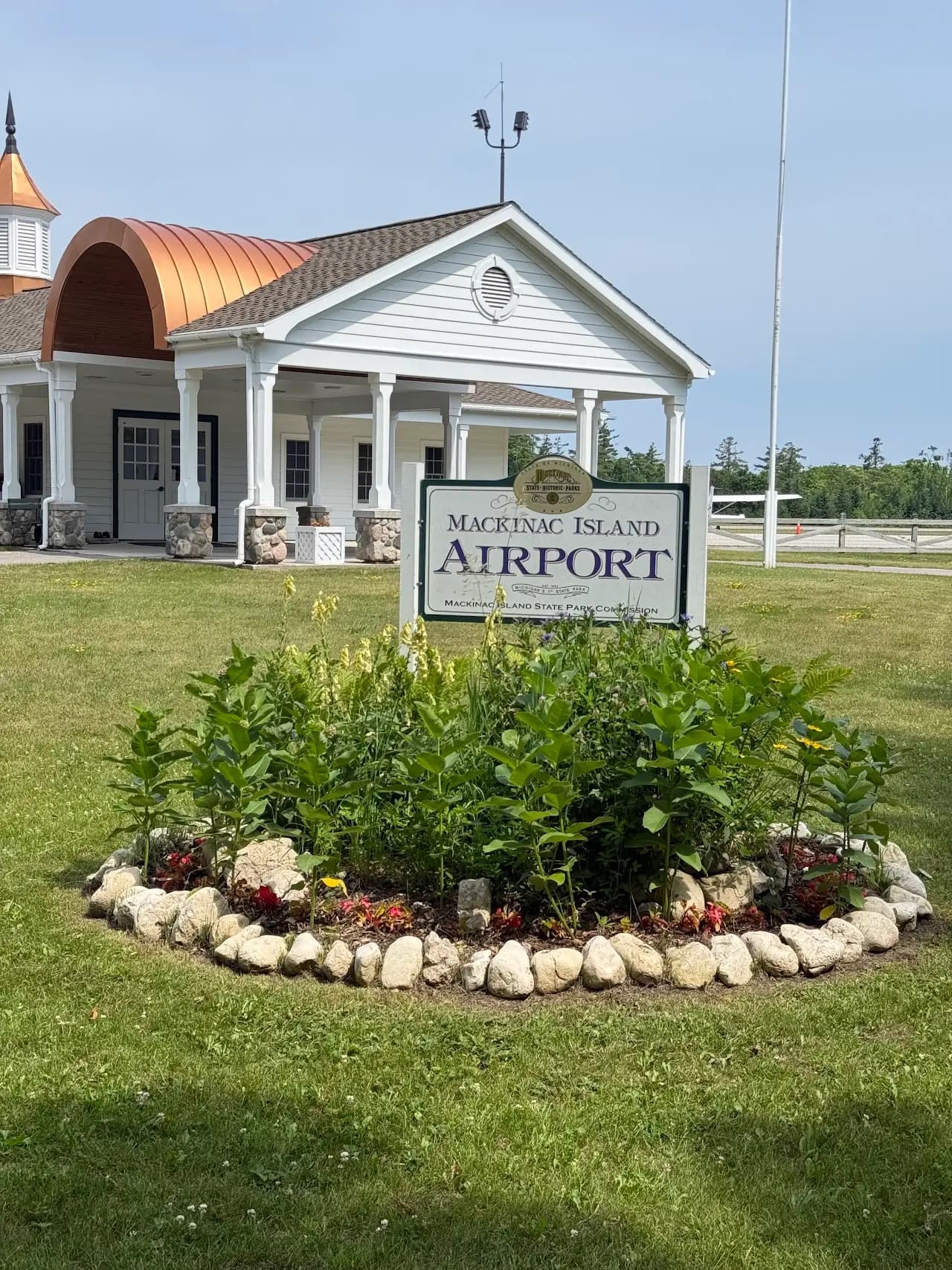 Mackinac Island Airport