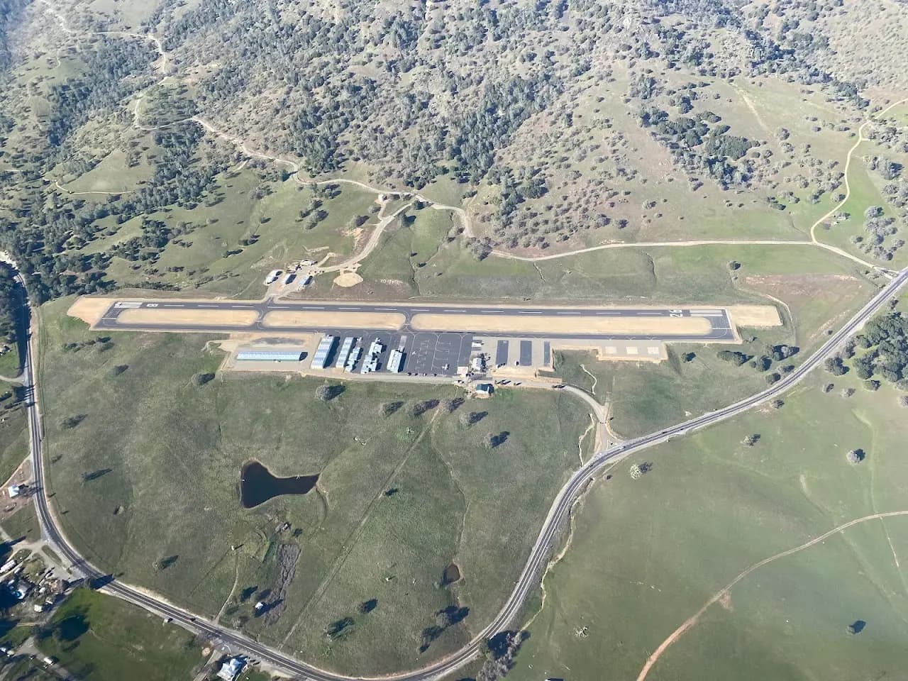 Mariposa Yosemite Airport