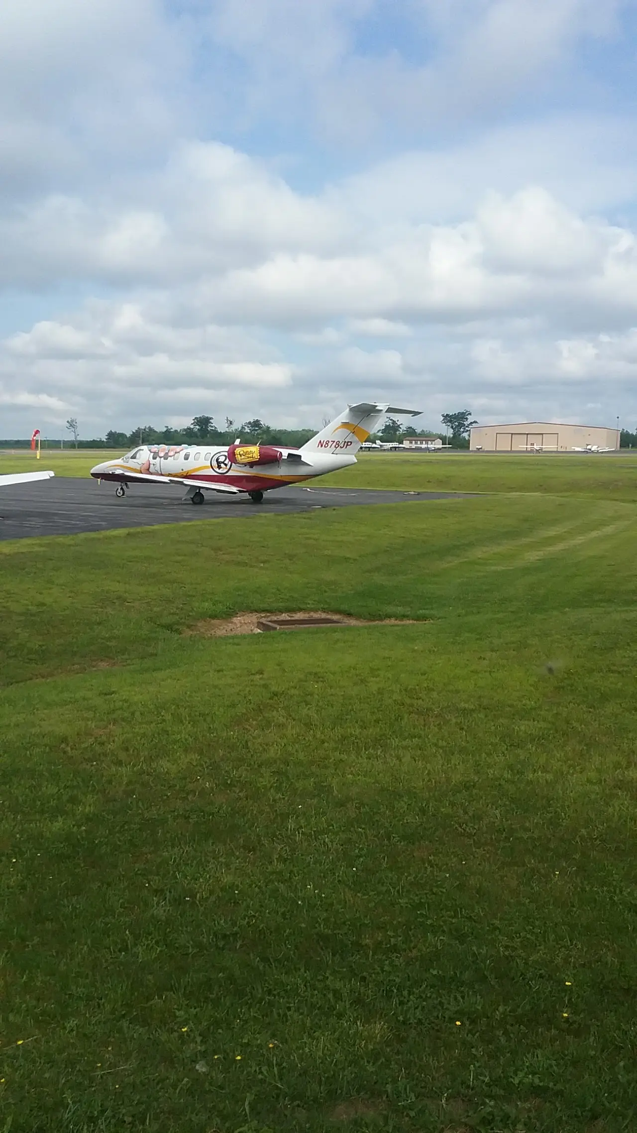 Pocono Mountains Municipal Airport