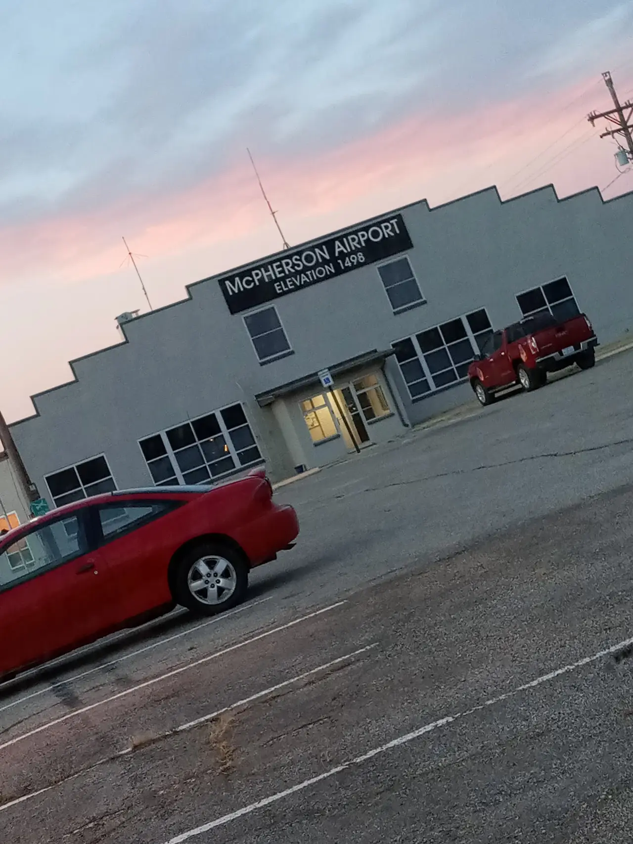 Mc Pherson Airport