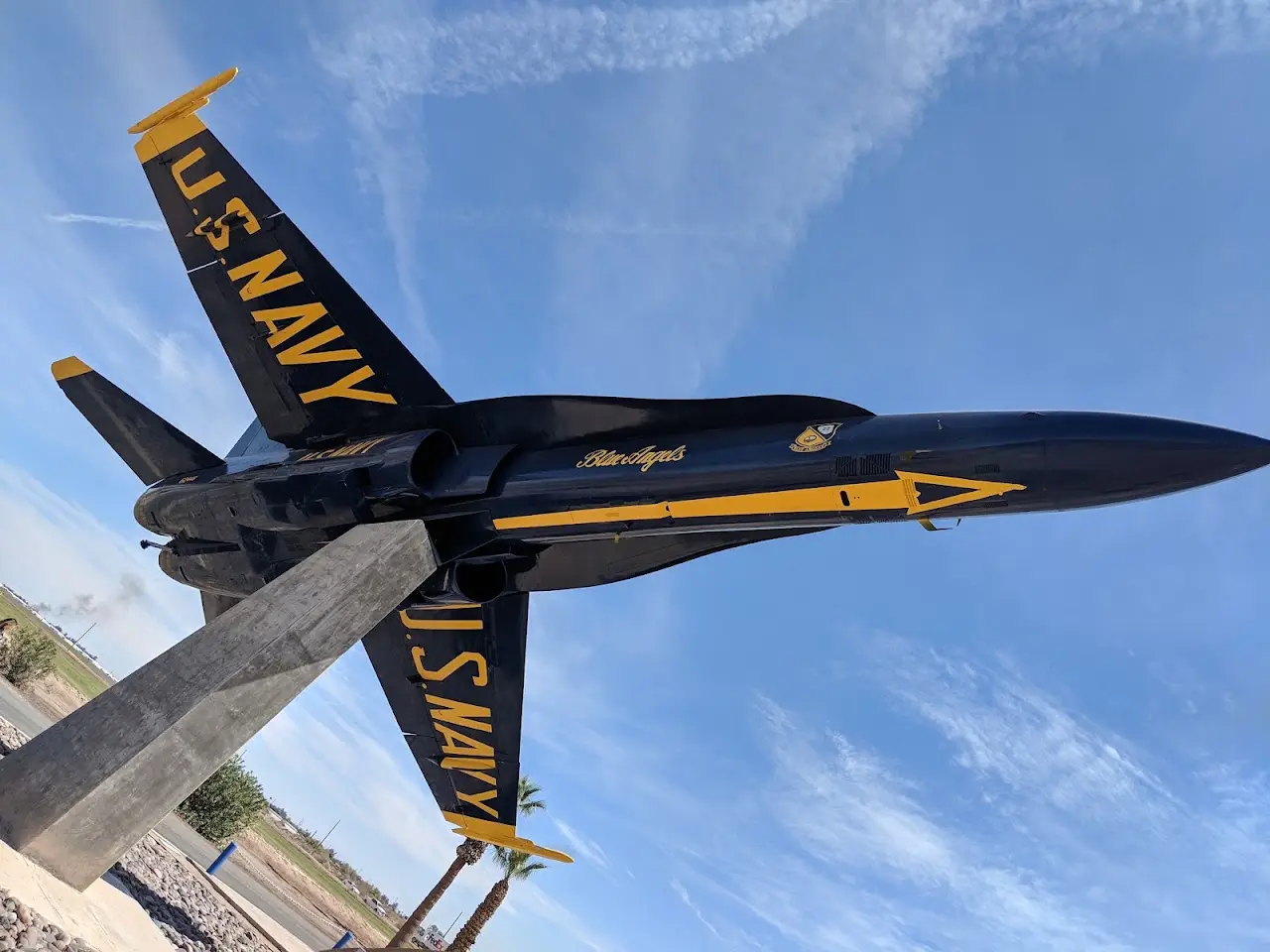 El Centro NAF Airport (Vraciu Field)