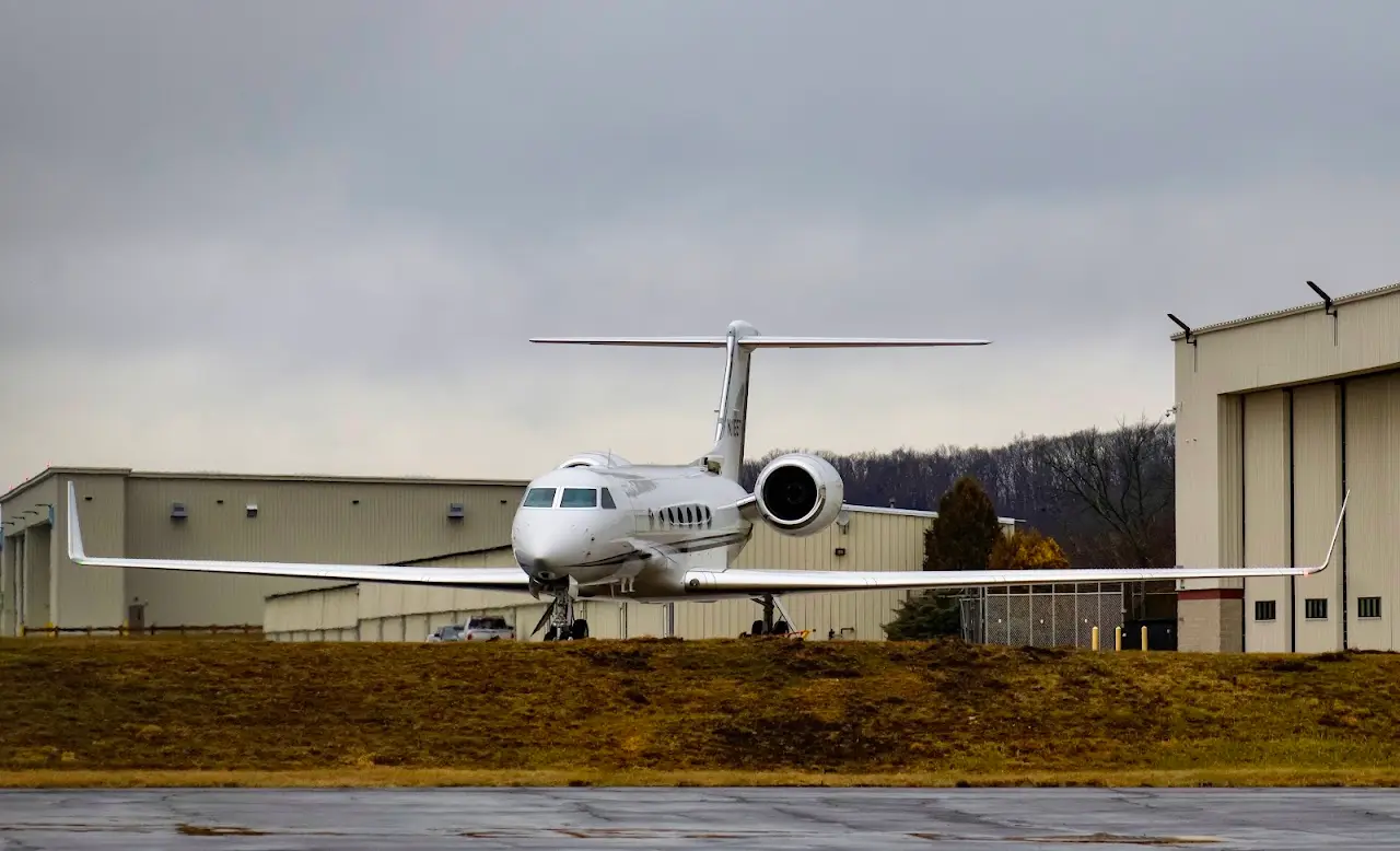 Waterbury Oxford Airport