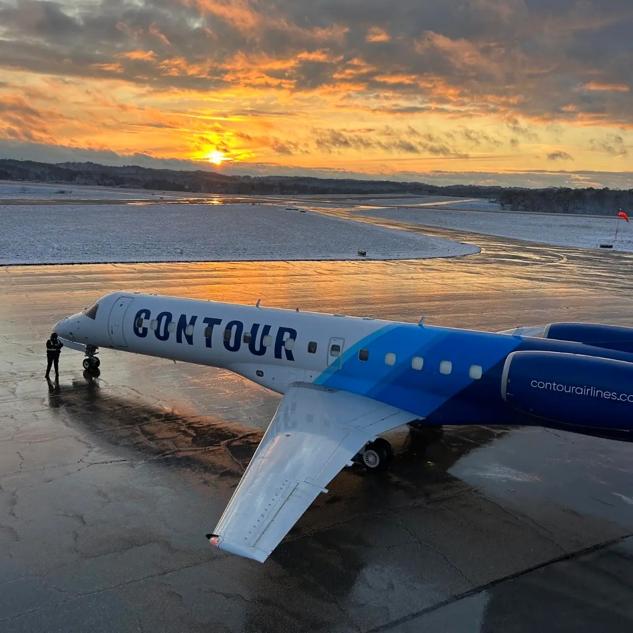 Mid Ohio Valley Regional Airport