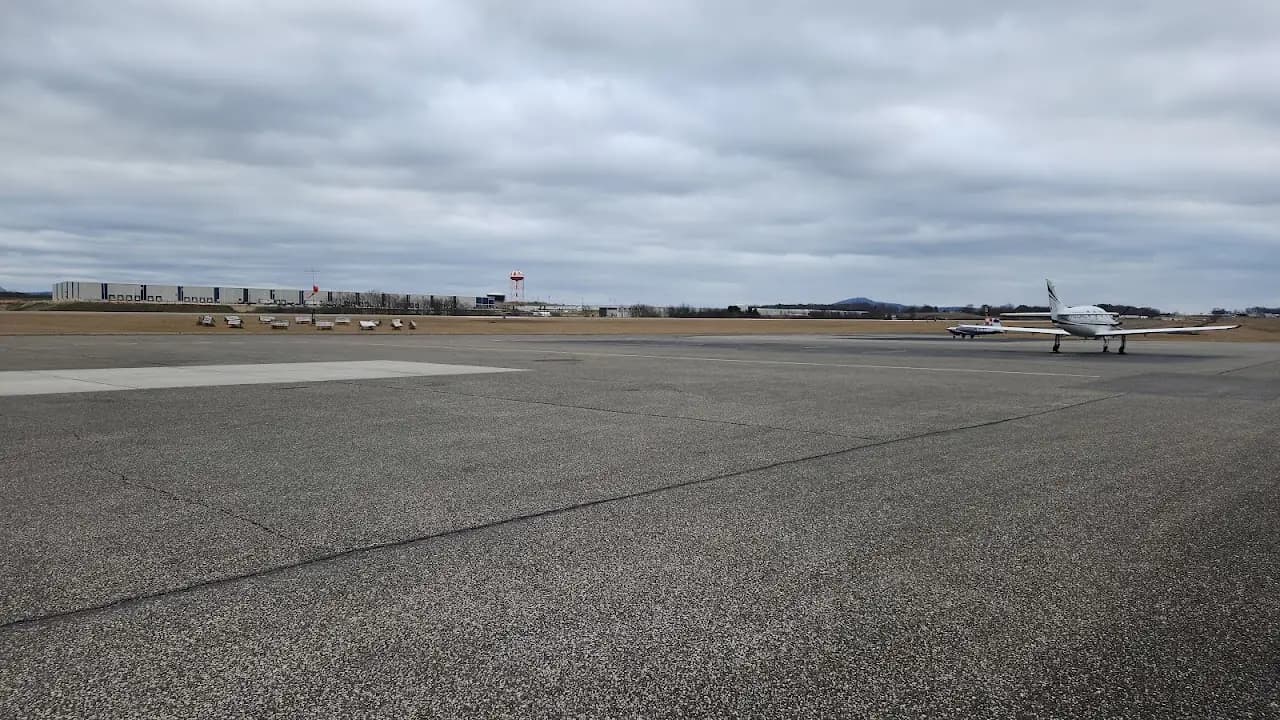New River Valley Airport