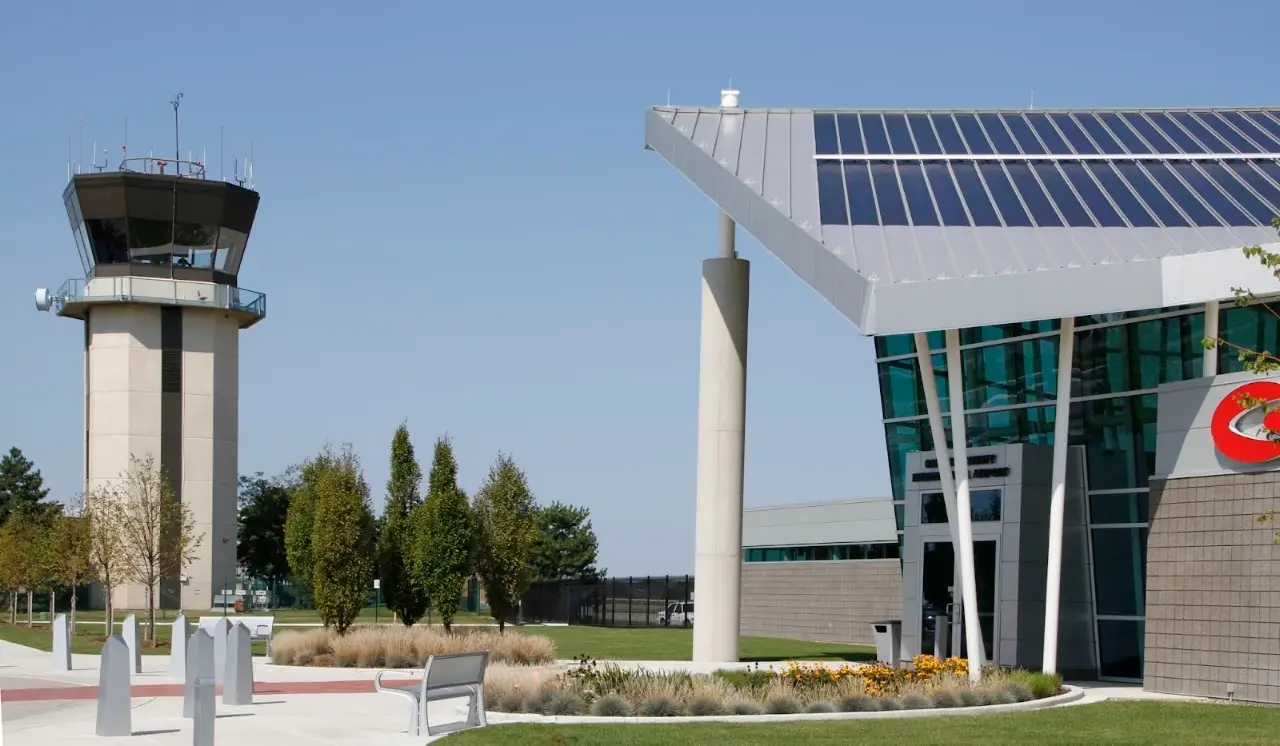Oakland County International Airport