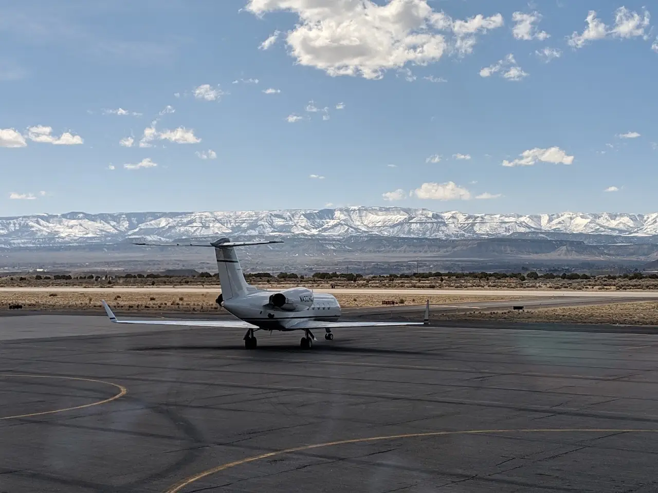 Carbon County Regional Airport / Buck Davis Field