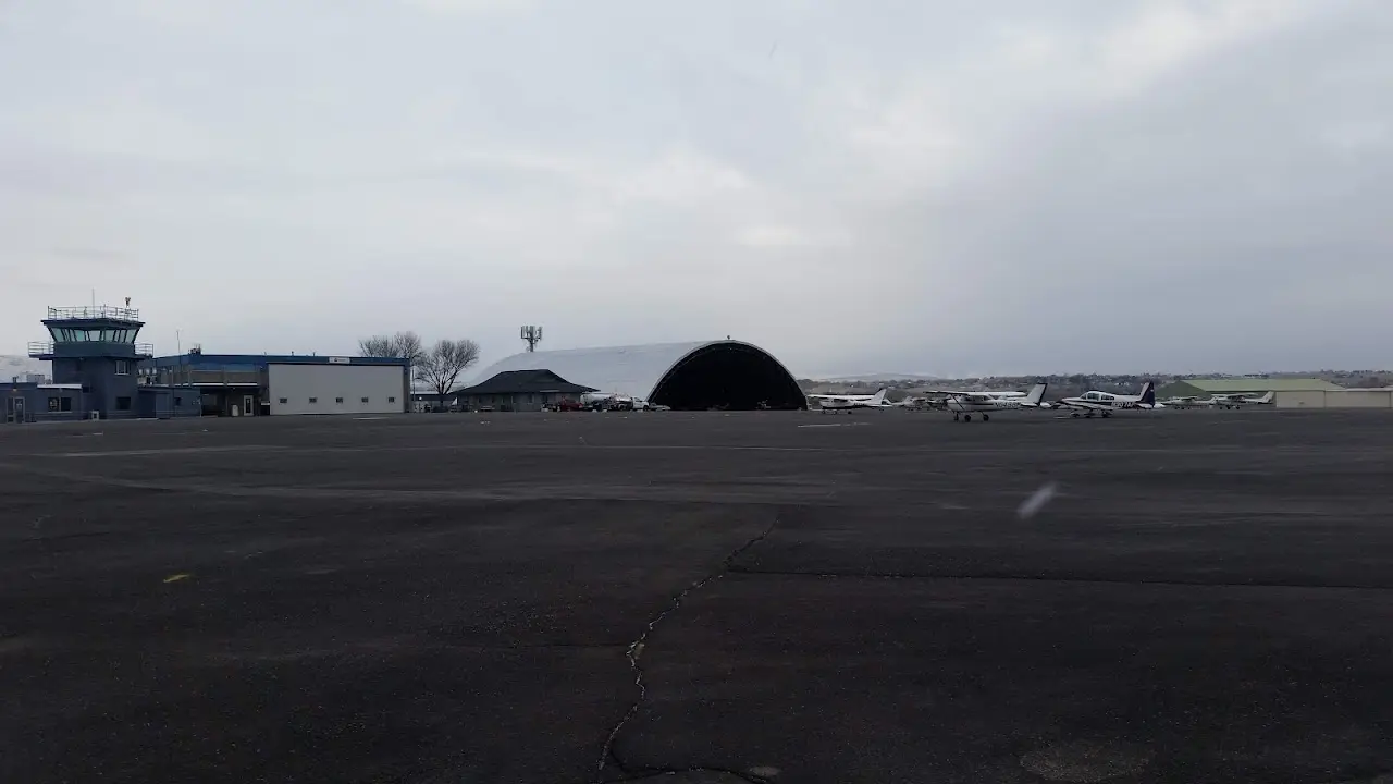 Richland Airport