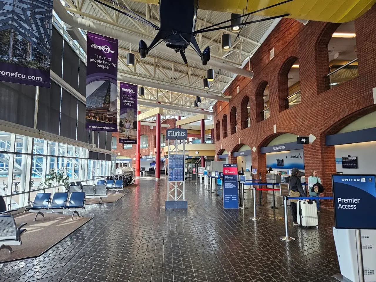 Roanoke–Blacksburg Regional Airport