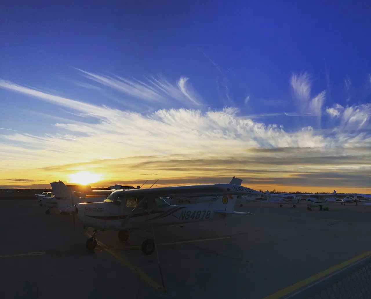 Tulsa Riverside Airport