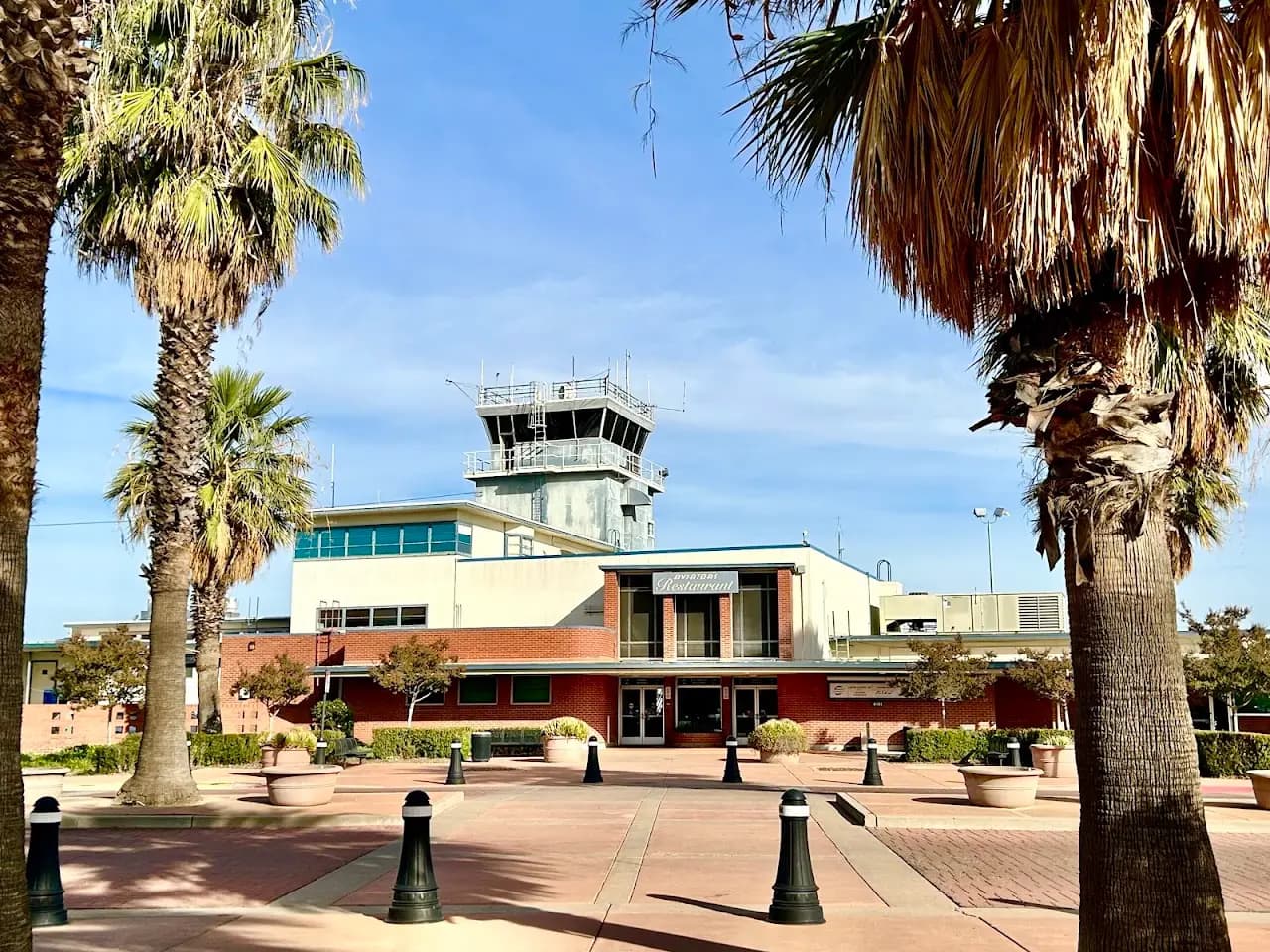 Sacramento Executive Airport