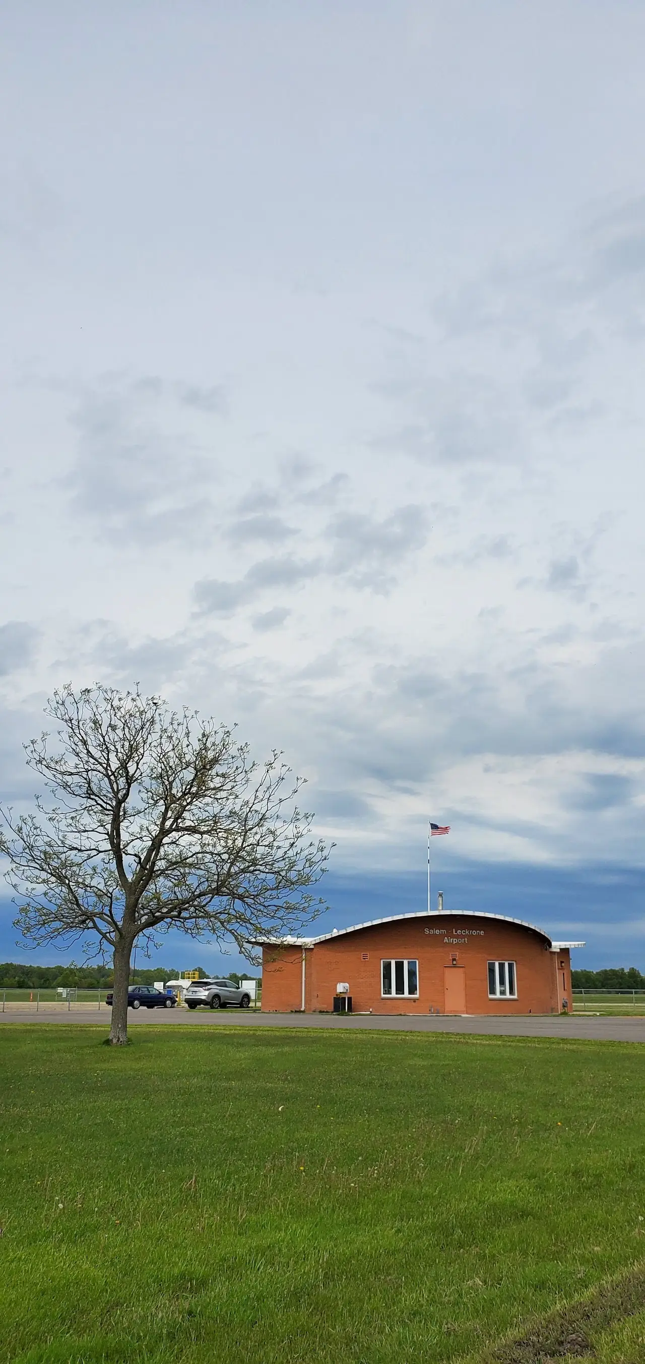 Salem–Leckrone Airport
