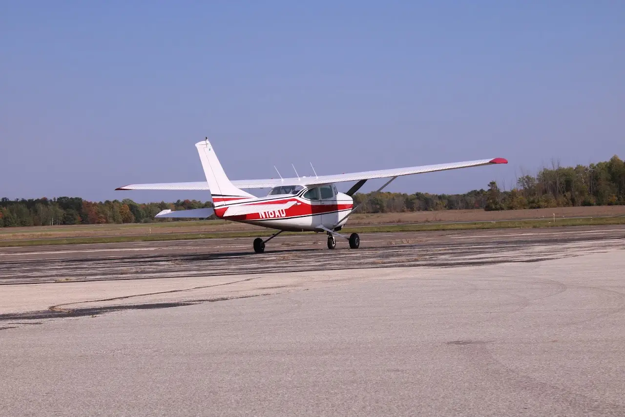 Door County Cherryland Airport