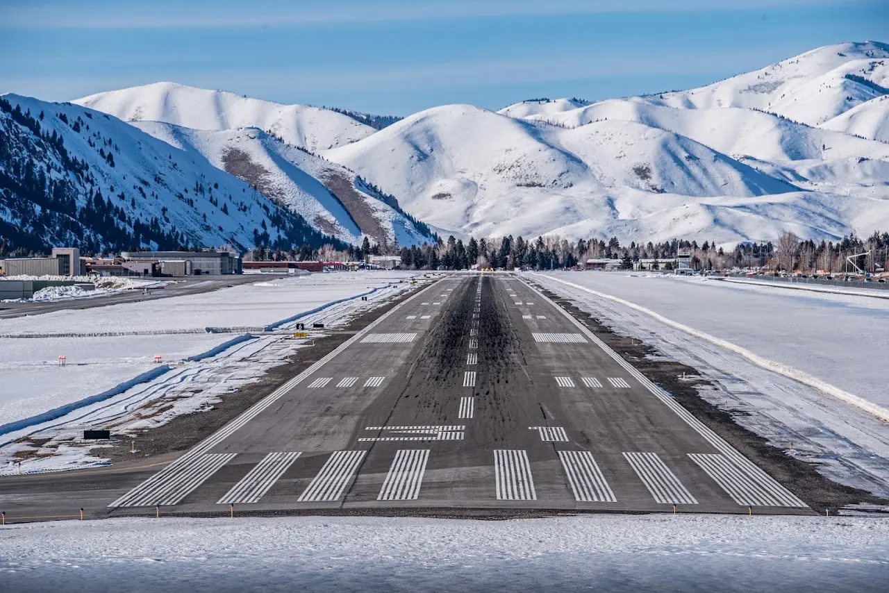 Friedman Memorial Airport