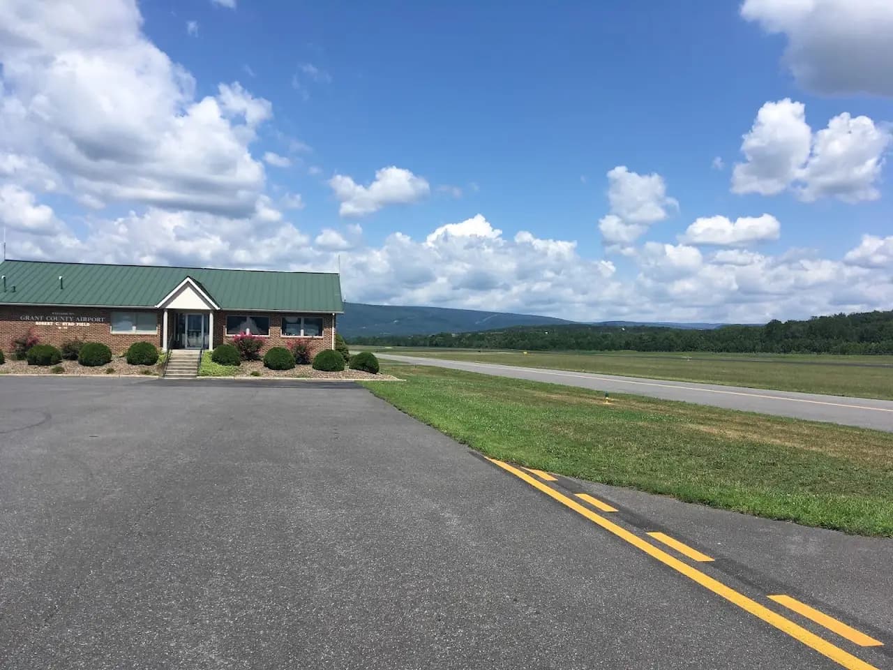 Grant County Airport