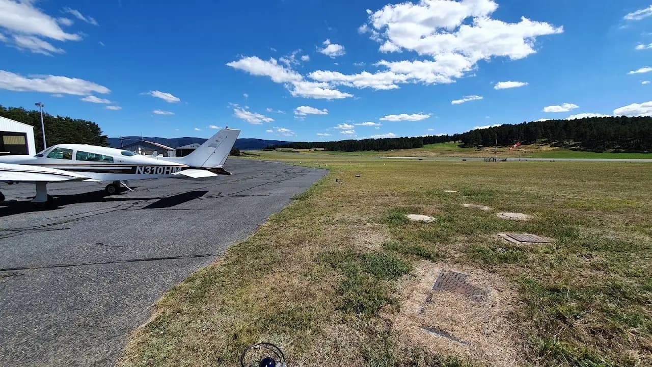 Mende-Brenoux Airfield