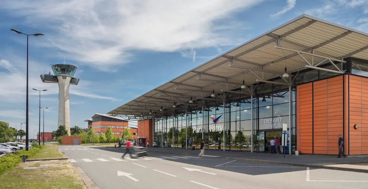 Chalons Vatry airport