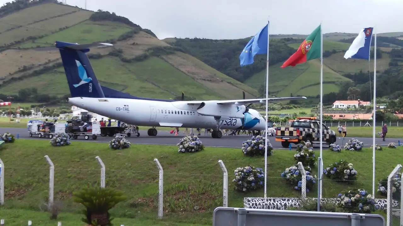 Flores Airport