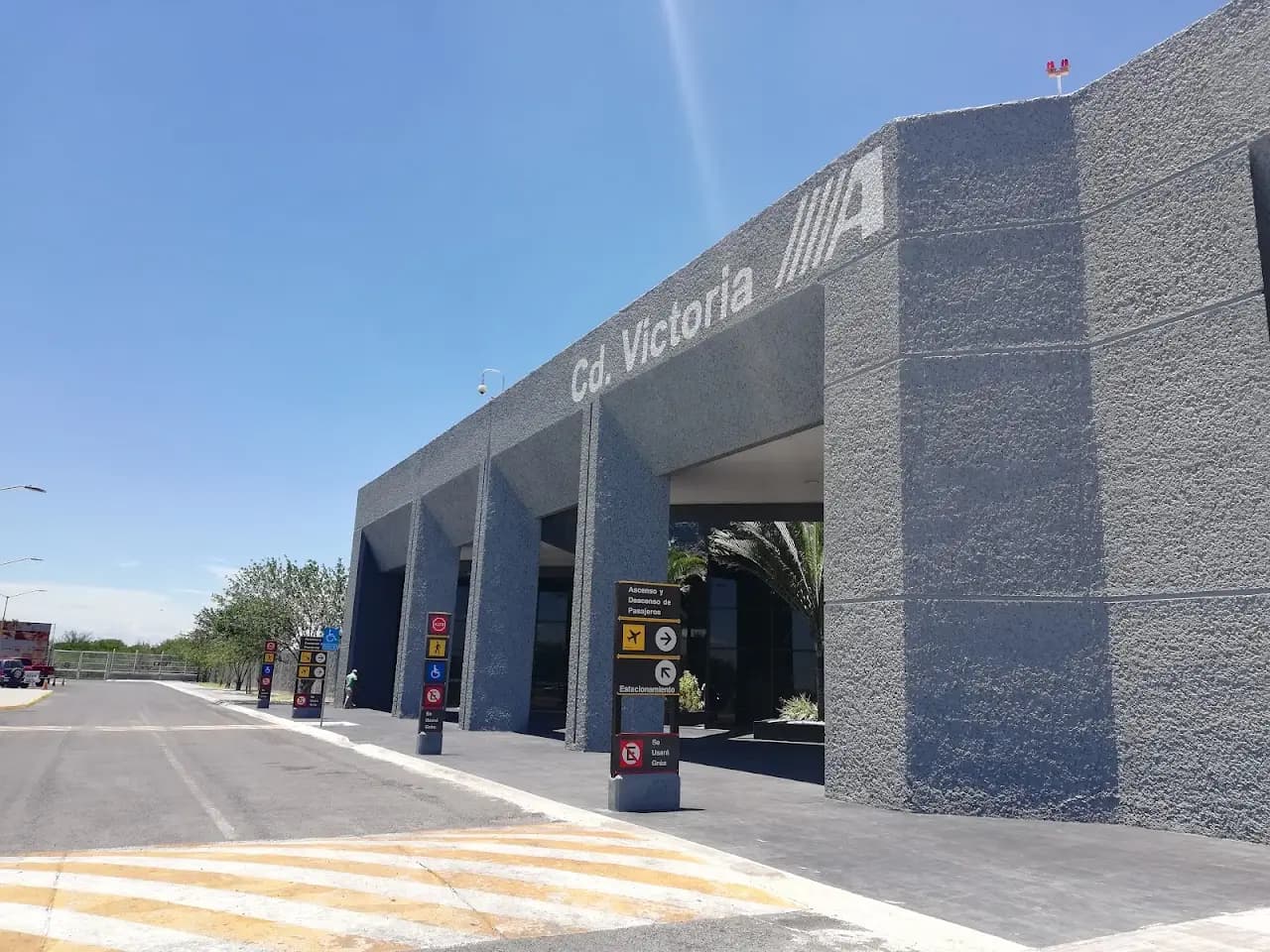 General Pedro Jose Mendez International Airport