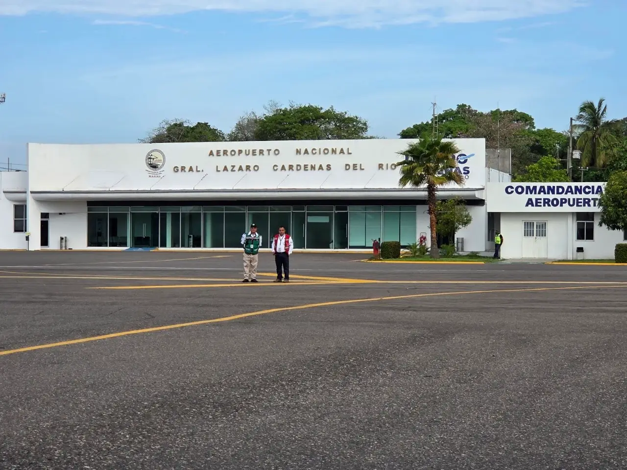 Lázaro Cárdenas Airport