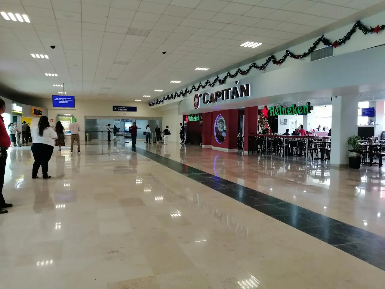 Carlos Rovirosa Pérez International Airport