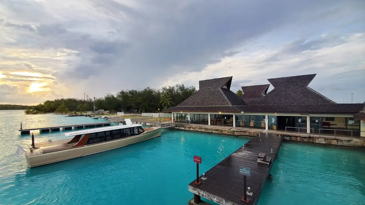 Bora Bora Airport