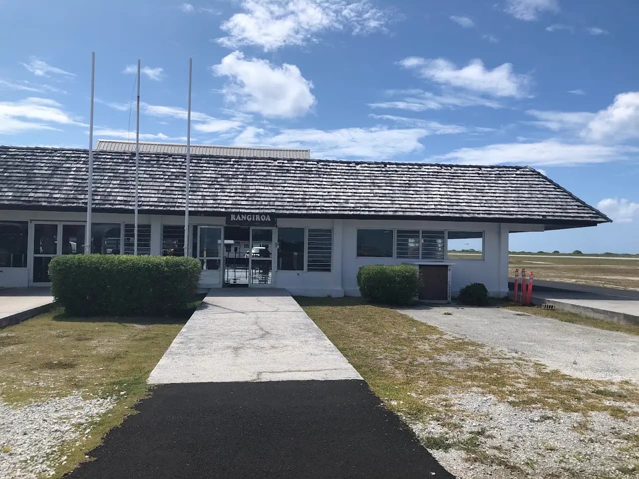 Rangiroa Airport
