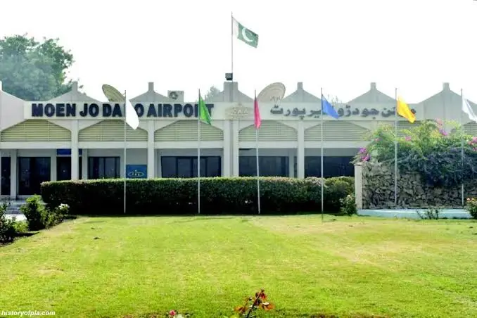 Moenjodaro Airport