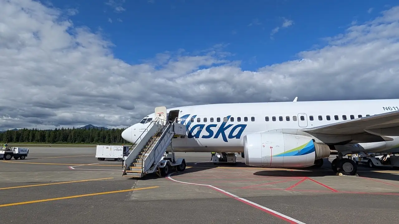 Gustavus Airport