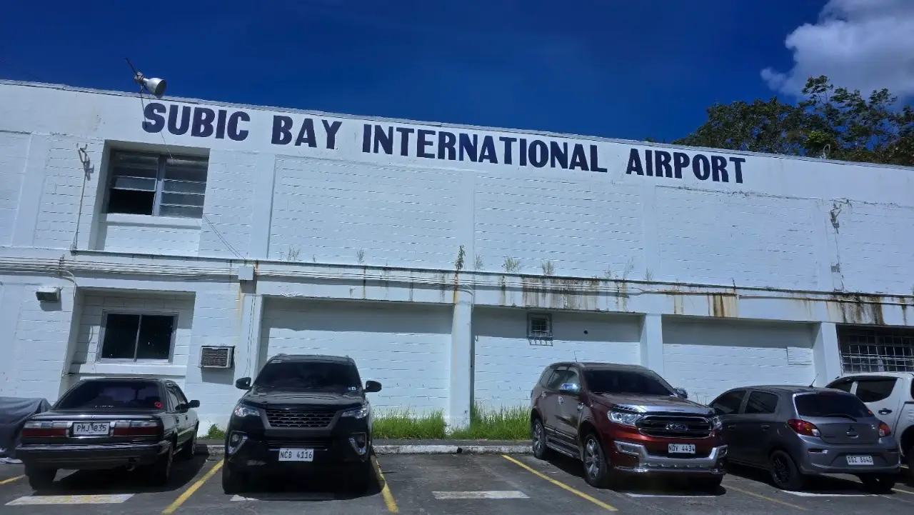 Subic Bay International Airport / Naval Air Station Cubi Point