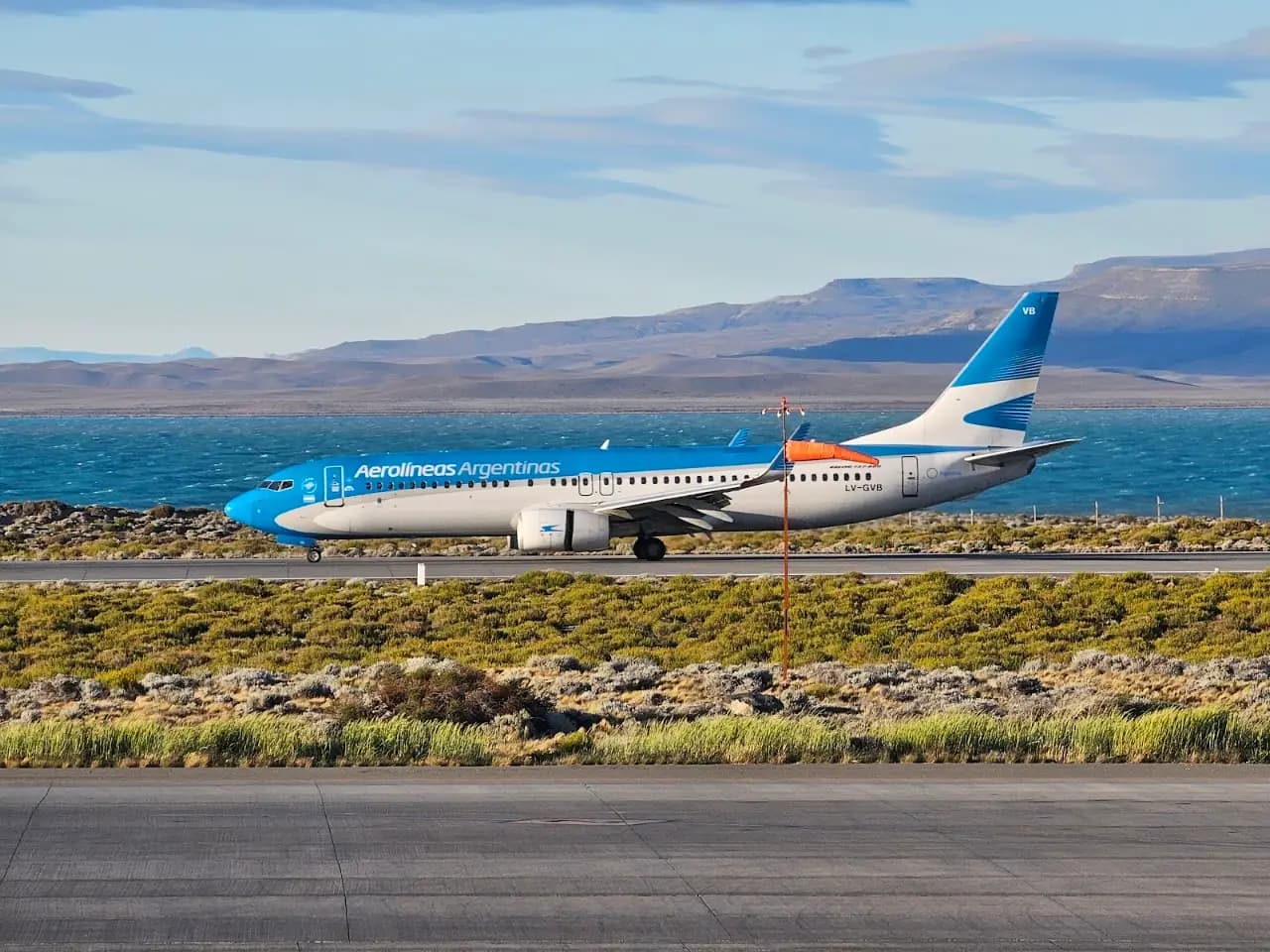 El Calafate - Commander Armando Tola International Airport