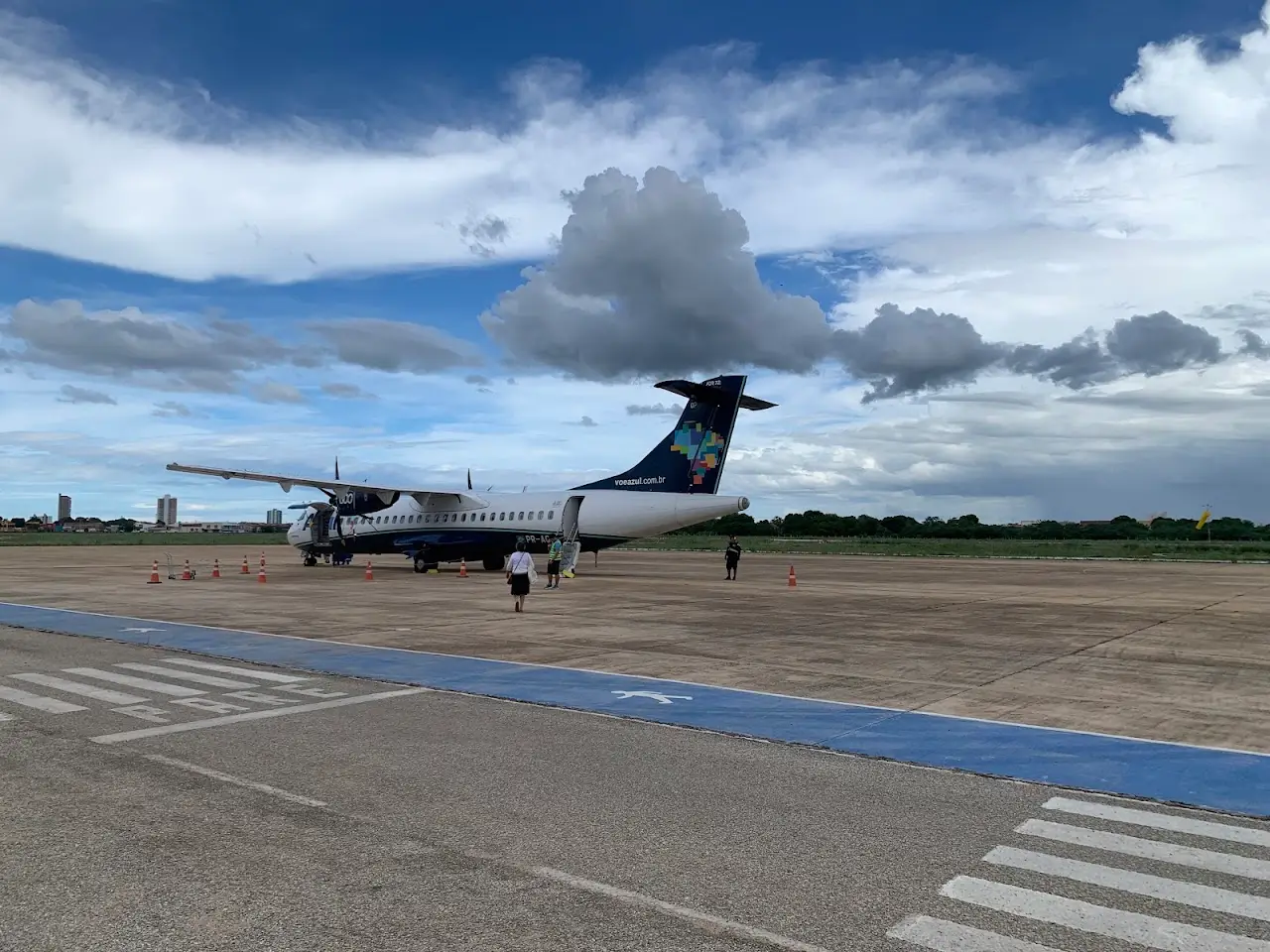 Dix-Sept Rosado Airport