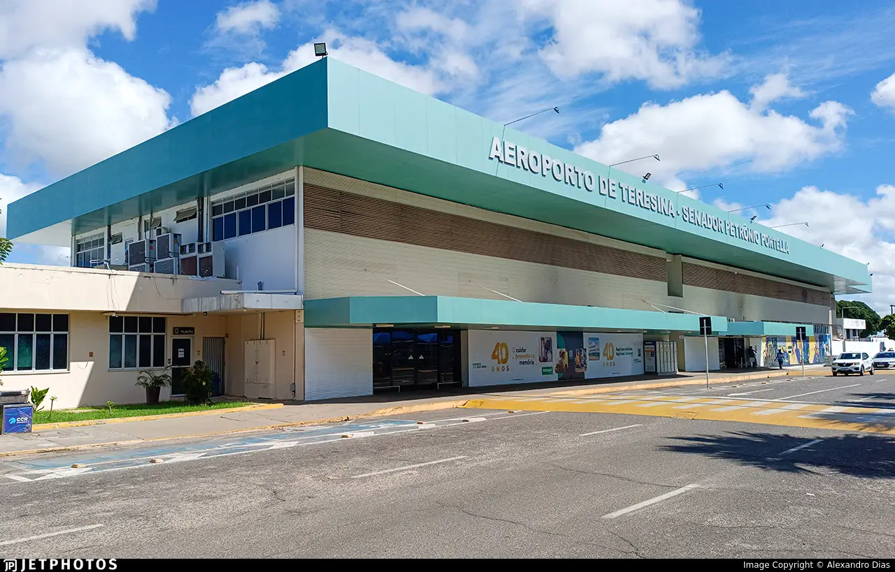 Senador Petrônio Portela Airport