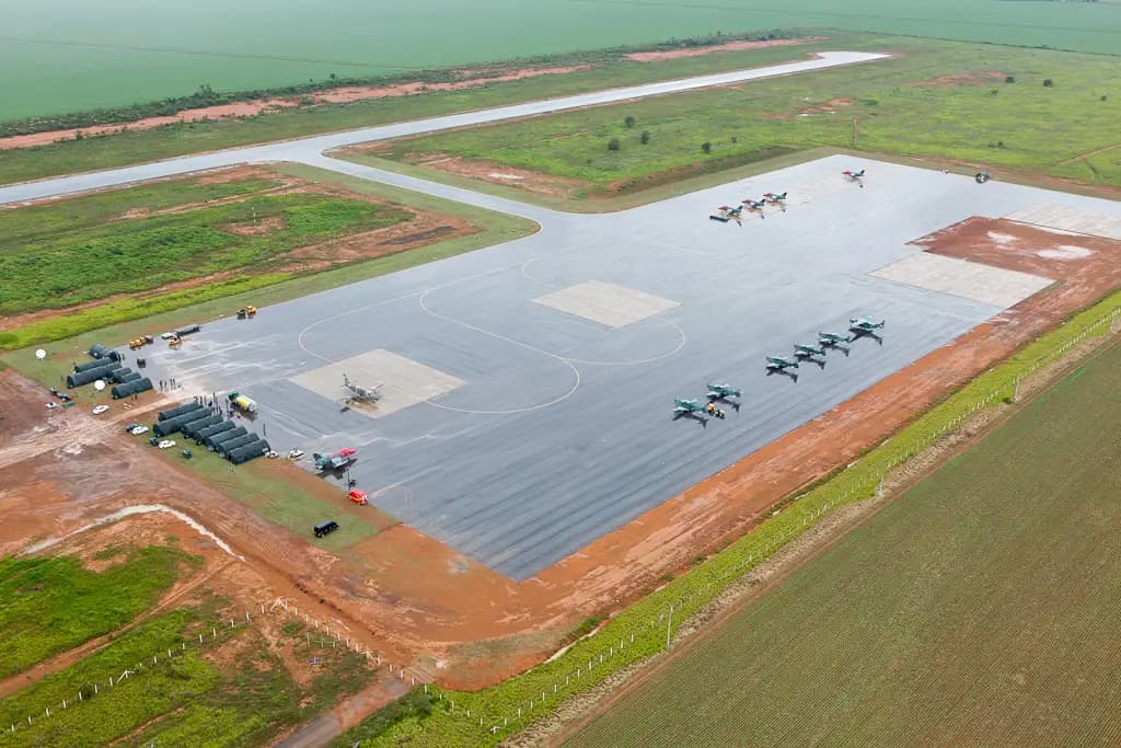 Brigadeiro Camarão Airport