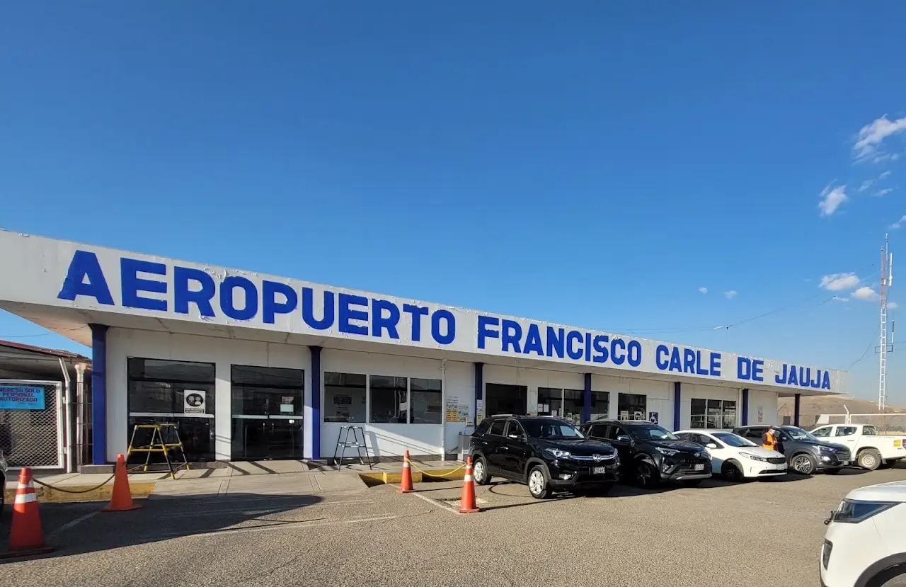 Francisco Carle Airport